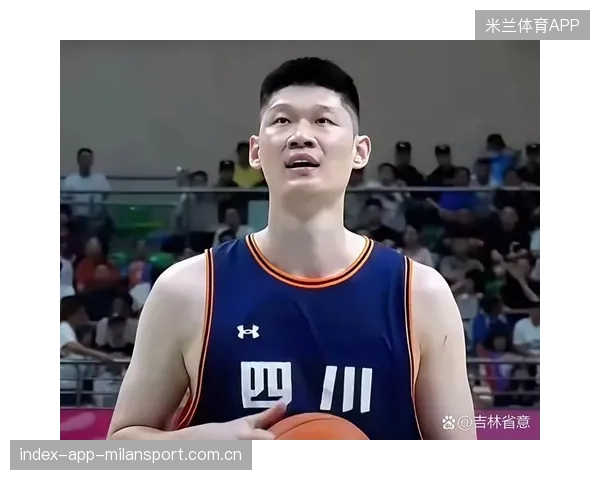 CBA球员在危险时刻完成关键救援，成就无可替代的英雄